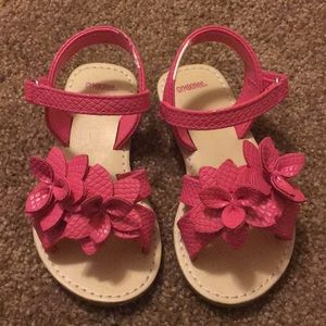 🌸 CHILDREN’S PLACE SANDALS 🌸